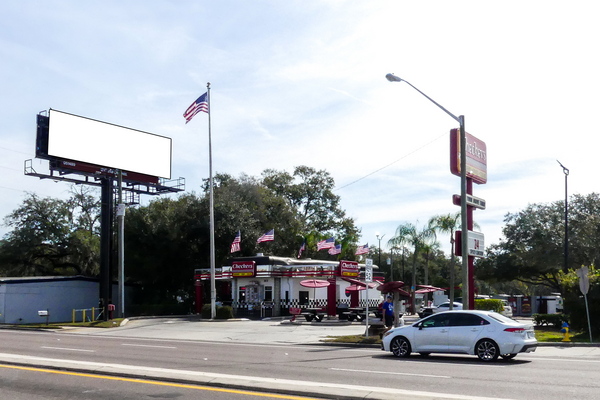 SR 52 SS 500ft E/O Little Rd F/W - 2