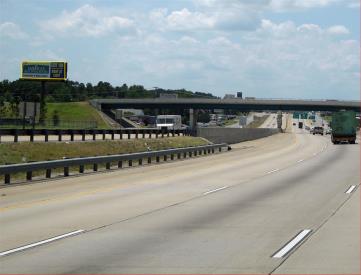 9211 I-30 S/S @ CHICOT OVERPASS