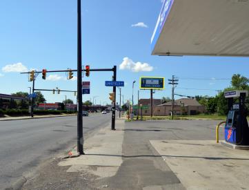 2742 BAILEY AVE 45' S/O CONNELY F/N HIGH SIGN