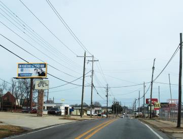 N/S HILLSBORO 1100' W/O S WEST AVE P1(W)