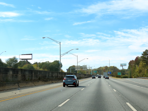 I-85S ES 300ft N/O Metropolitan Pkwy F/N - 1