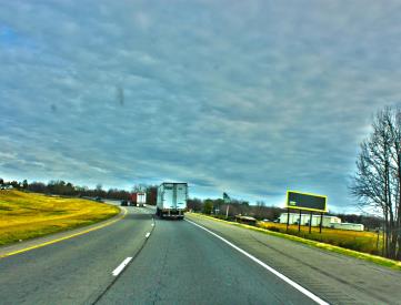 I-540 E/S, 0.80 mi S/O US 64/71, Van Buren, AR, NB, S/F
