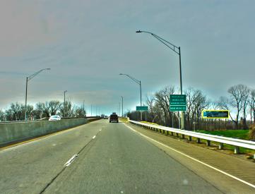 I-540 W/S, 0.10 mi S/O SH 59 (levy), Van Buren, AR, SB, N/FFSM063642