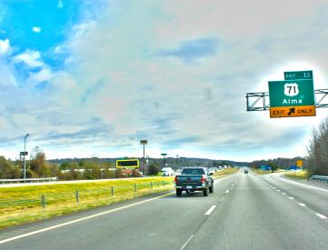 I-40 N/S, 0.20 mi W/O US 71, Alma, AR, EB, W/F