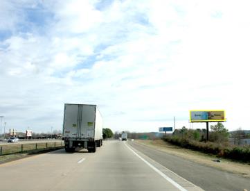 I-40 S/S, 1.30 mi W/O SH 103, Clarksville, AR, EB, W/F