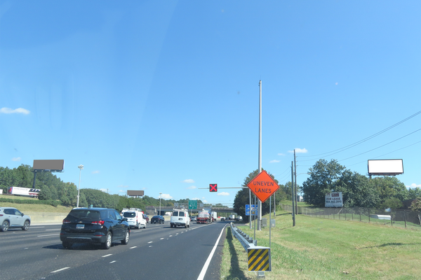 I-85N ES 0.5mi N/O Jimmy Carter Blvd F/S - 1