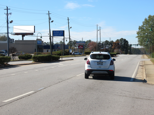 Mt Zion Blvd SS 0.5mi W/O Jonesboro Rd 10x30 F/E - 1