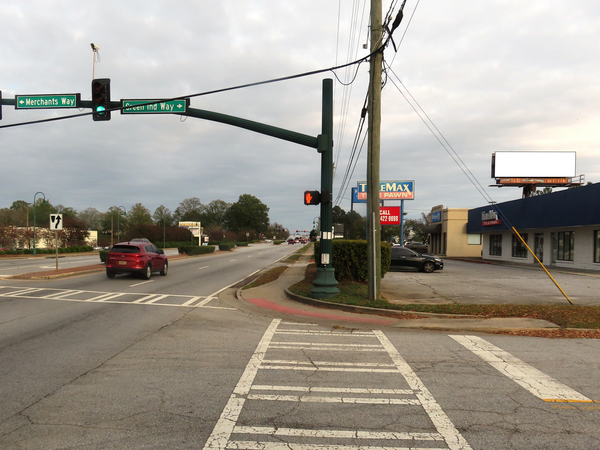 Mt Zion Blvd SS 0.5mi W/O Jonesboro Rd 10x30 F/W - 1
