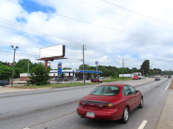 Jonesboro Rd WS 250ft S/O I-285S F/S - 1
