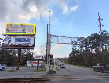 S/S BAYTREE RD W/O GORDON F/E (T)
