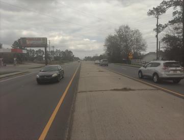 WS BEMISS RD @PLAZA DR F/S