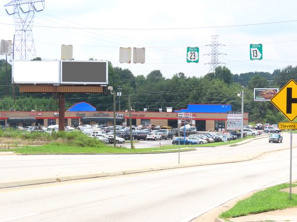 Buford Hwy ES 400ft N/O J Carter Blvd F/N - 1