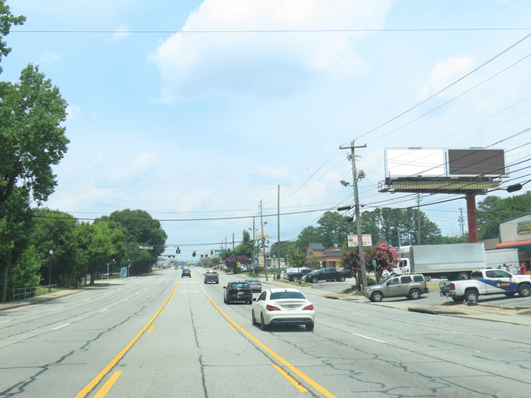 Buford Hwy ES 200ft S/O Beverly Hill Dr F/S - 2