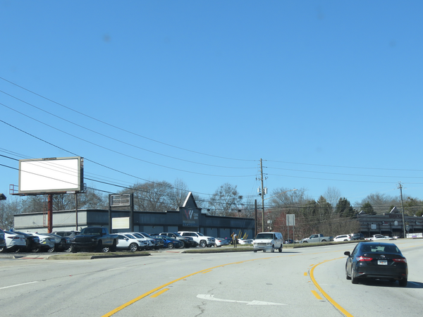 Fairburn Rd WS 280ft N/O Katherine St F/S - 1