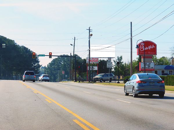 Jonesboro Rd WS 100ft S/O Main St F/N - 1