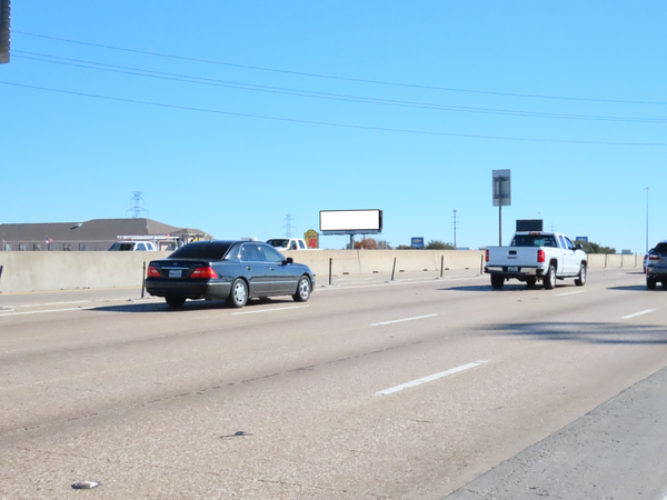 LBJ Fwy (I-635) NS 0.1mi E/O Jupiter Rd F/W - 1