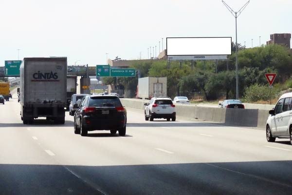 Stemmons Fwy (I-35E) WS 400ft N/O Commerce St F/N - 2