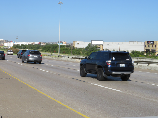 LBJ Fwy (I-635) NS 0.5mi W/O Stemmons Fwy (I-35E) F/E - 2