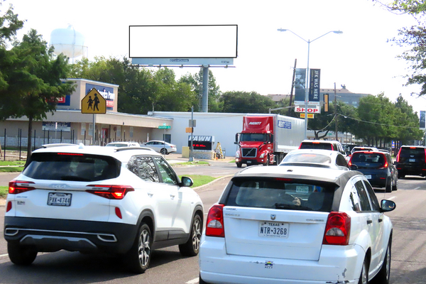 Lemmon Av ES 60ft N/O Miles St F/N - 1
