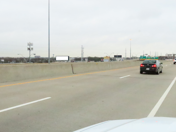 TEXpress @ Stemmons Fwy (I-35E) WS 100ft S/O Royal Ln F/S - 1