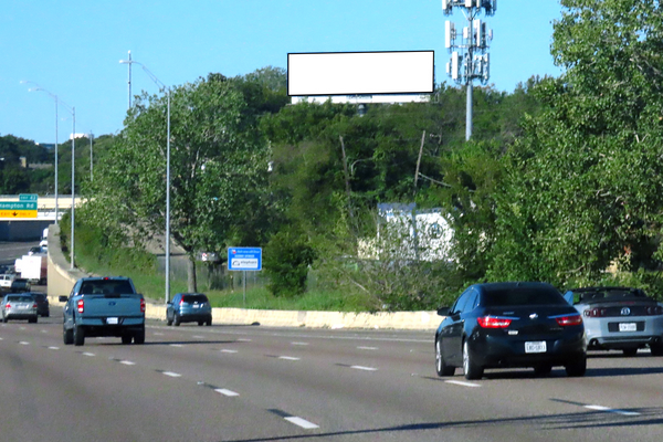 Tom Landry Hwy (I-30) NS 150ft E/O Edgefield Av F/E - 1