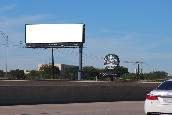 Tom Landry Hwy (I-30) SS 200ft E/O Belt Line Rd F/E - 1