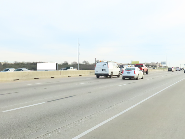 Tom Landry Hwy (I-30) NS 200ft W/O Westmoreland F/W - 1