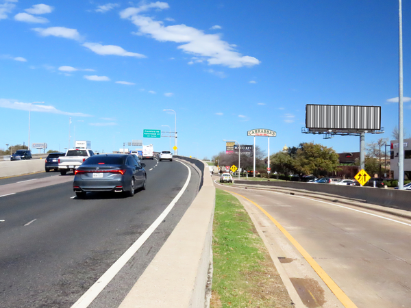 ROTO Dallas N Tollway ES 400ft S/O Trinity Mills Rd F/S - 3