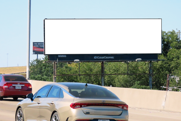 North Fwy (I-35W) WS 10ft S/O 4th St F/N - 1