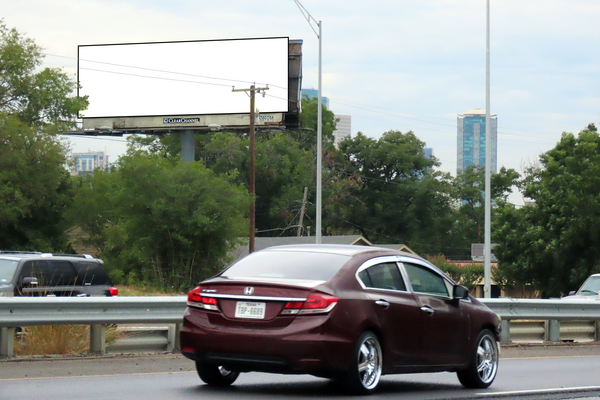 Airport Fwy SS 0.13mi E/O Sylvania Av F/E - 1