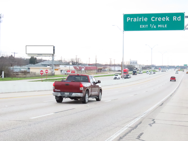 Hawn Fwy NS 0.3mi E/O Buckner Blvd F/W - 1