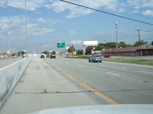 Hawn Fwy NS 0.3mi E/O Buckner Blvd F/E - 1