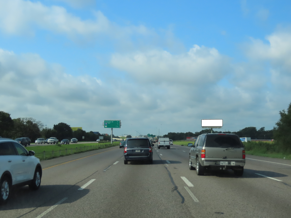 LBJ Fwy (I-635) WS 0.3mi S/O Lake June Rd F/N - 2