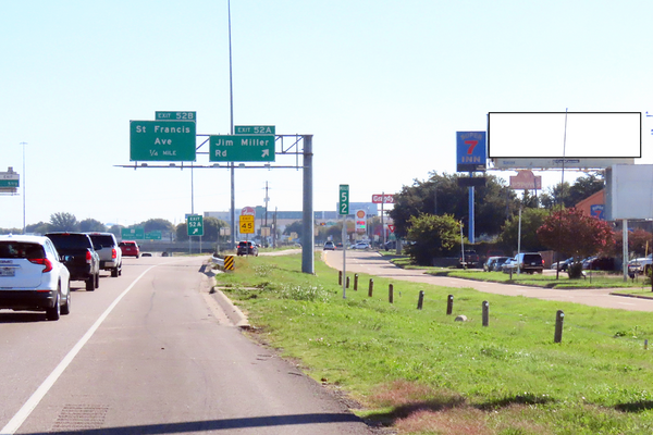 Thornton Fwy (I-30) SS 0.1mi W/O Jim Miller Rd F/W - 2