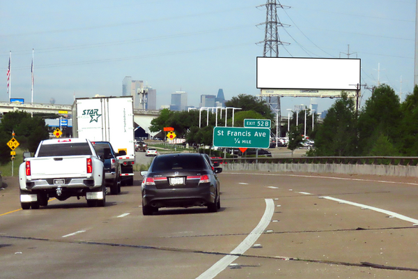 Thornton Fwy (I-30) NS 0.1mi E/O Buckner Blvd F/E - 2