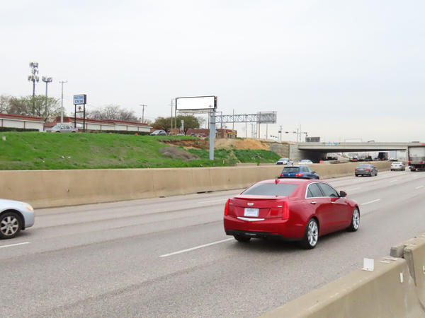 Thornton Fwy (I-35E) WS 200ft S/O 8th St F/S - 1