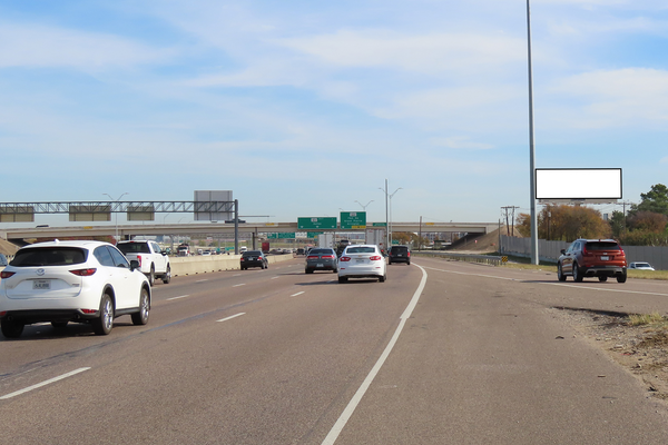 Airport Fwy SS 0.3mi W/O Hwy 360 F/W - 2