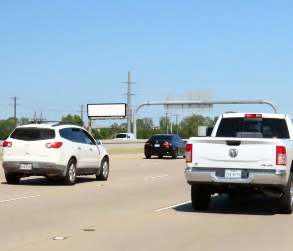 SH 121 (Sam Rayburn Tollway)NS NS 0.8mi E/O Hillcrest Rd F/W - 1