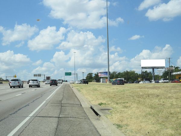 Thornton Fwy (I-30) NS 0.1mi W/O Dolphin Rd F/E - 2