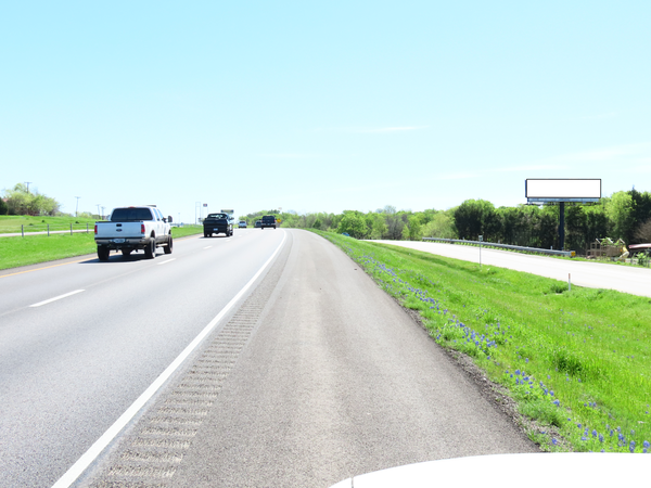 Hwy 80 SS 1mi W/O FM 740 F/W - 2