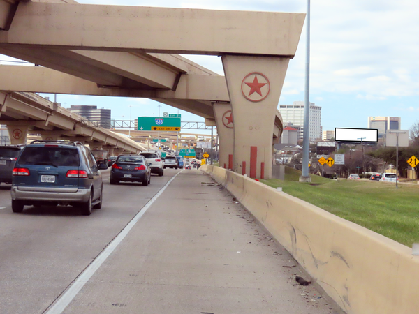 Central Expwy (SH 75) WS 0.5mi N/O LBJ Fwy (I-635) F/N - 2