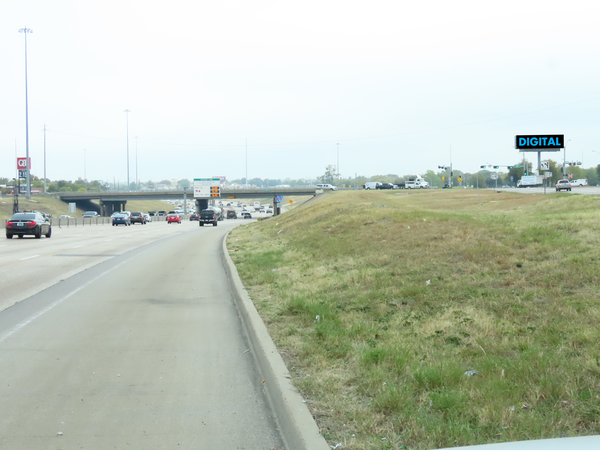 LBJ Fwy (I-635) NS 200ft W/O Miller Rd F/E - 2