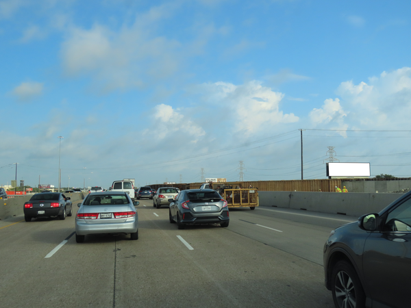 LBJ Fwy (I-635) NS 200ft W/O Kingsley Rd F/E - 2