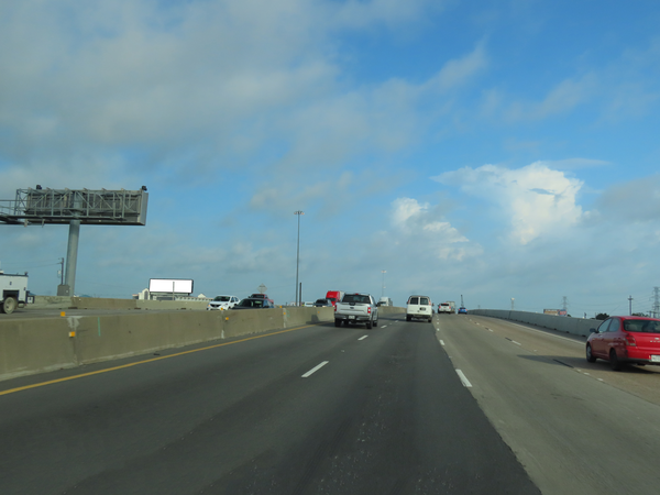 LBJ Fwy (I-635) SS 300ft W/O Jupiter Rd F/E - 1