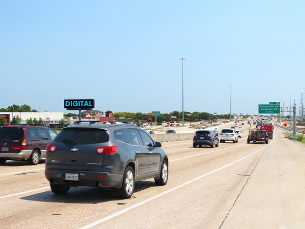 LBJ Fwy (I-635) NS 600ft E/O Northwest Hwy (Loop 12) F/W - 1