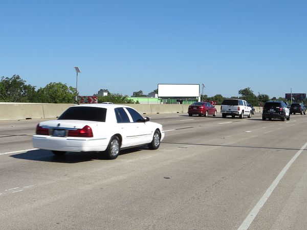 Thornton Fwy (I-30) NS 0.1mi W/O Haskell Av F/W - 1