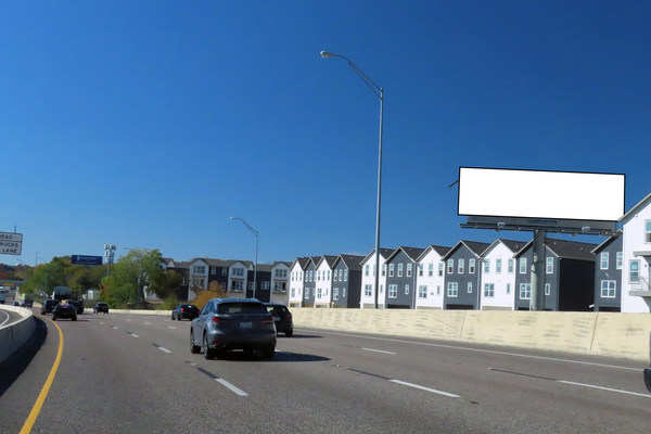 Tom Landry Hwy (I-30) NS 0.2mi W/O Sylvan Av F/E - 2