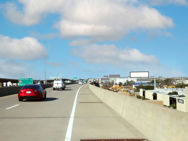 TEXpress @ Stemmons Fwy (I-35E) ES 10ft N/O Manana F/S - 2