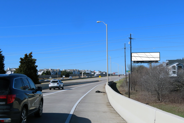 Hwy190 Entrance (DNTollway Exit) NS 0.6mi E/O Midway Rd F/E - 2