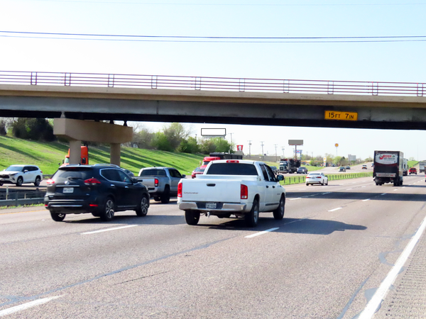 LBJ Fwy (I-635) ES 1000ft N/O Elam Rd F/N - 1